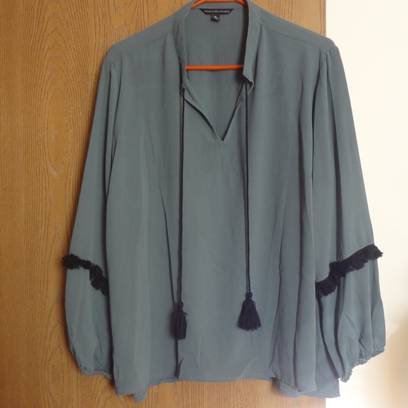 Signature Studio Tops - Signature Studio green blouse